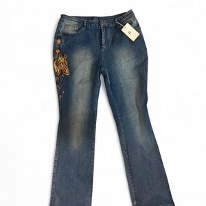 Stylish Embroidered Flare Leg Jeans - Blue